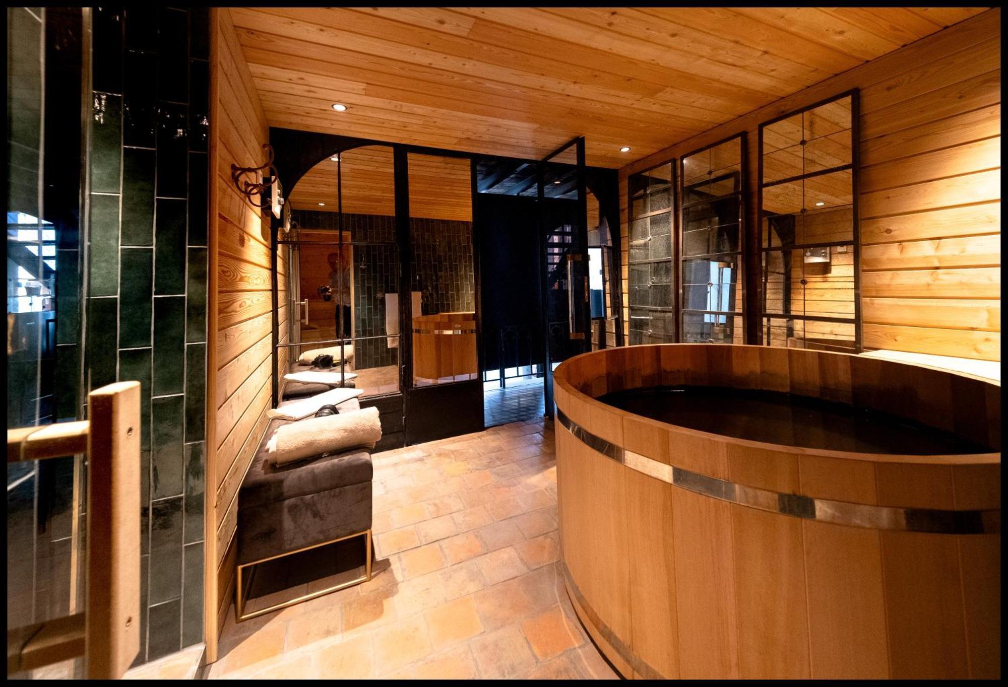 La Chapelle Du Carmel - Centre Ville - 340 M2 - Spa - Cinema - Parking - ランス エクステリア 写真